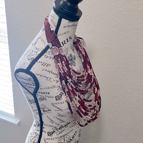 African Multi-Layered Necklace - Picture 2 of 3